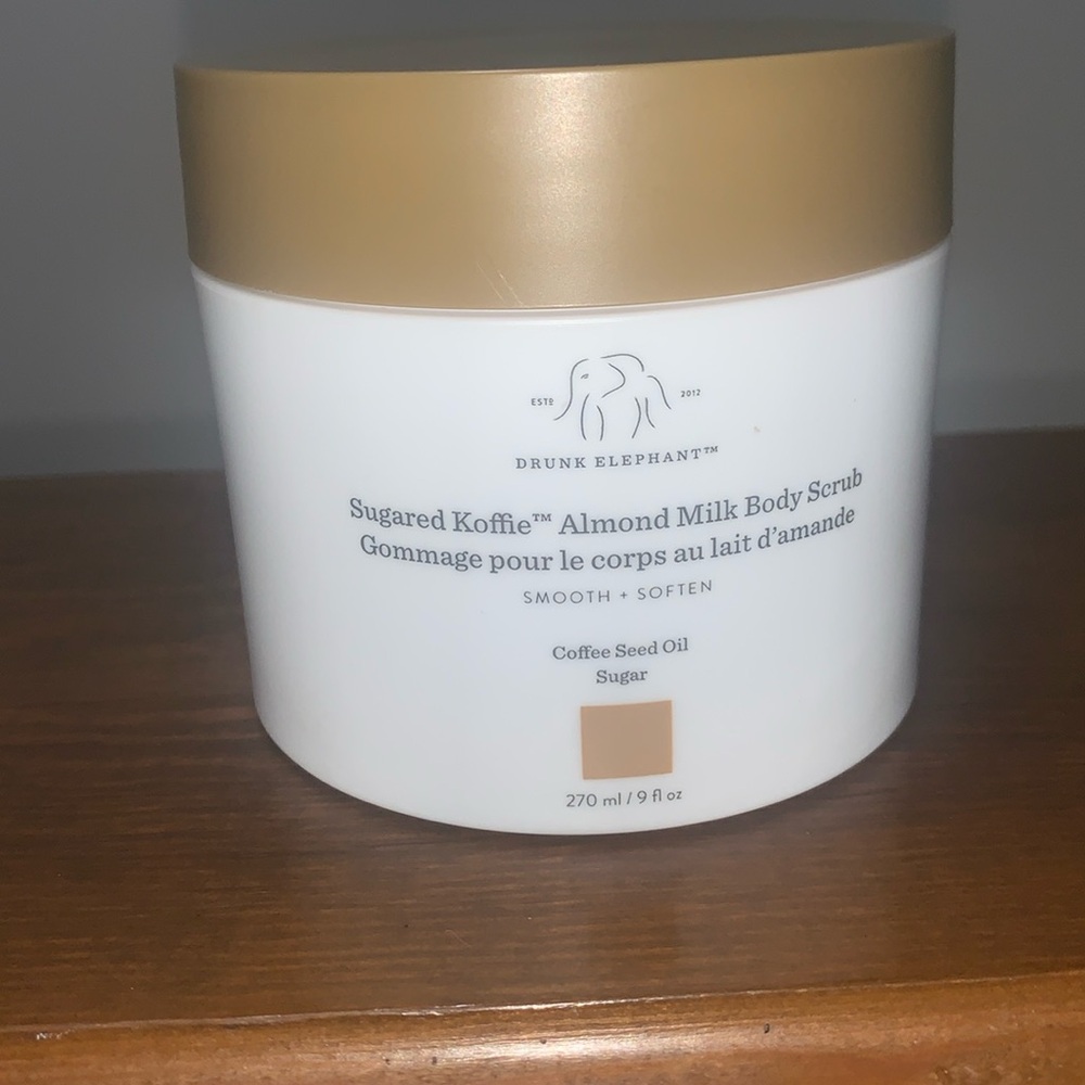 Drunk elephant Sugared Koffi Almond milk body scrub